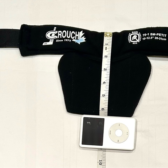 Kim Crouch Bib Neck Guard for Short Track and Hockey Sz 75-1 SM-PETIT - Picture 5 of 8